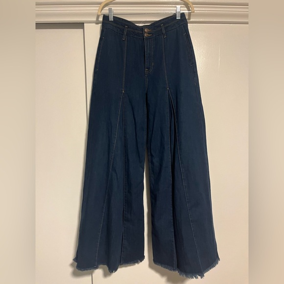 Free People We The Free High Waist Super Wide Leg Pleated Trouser - Size 28 - Picture 2 of 6